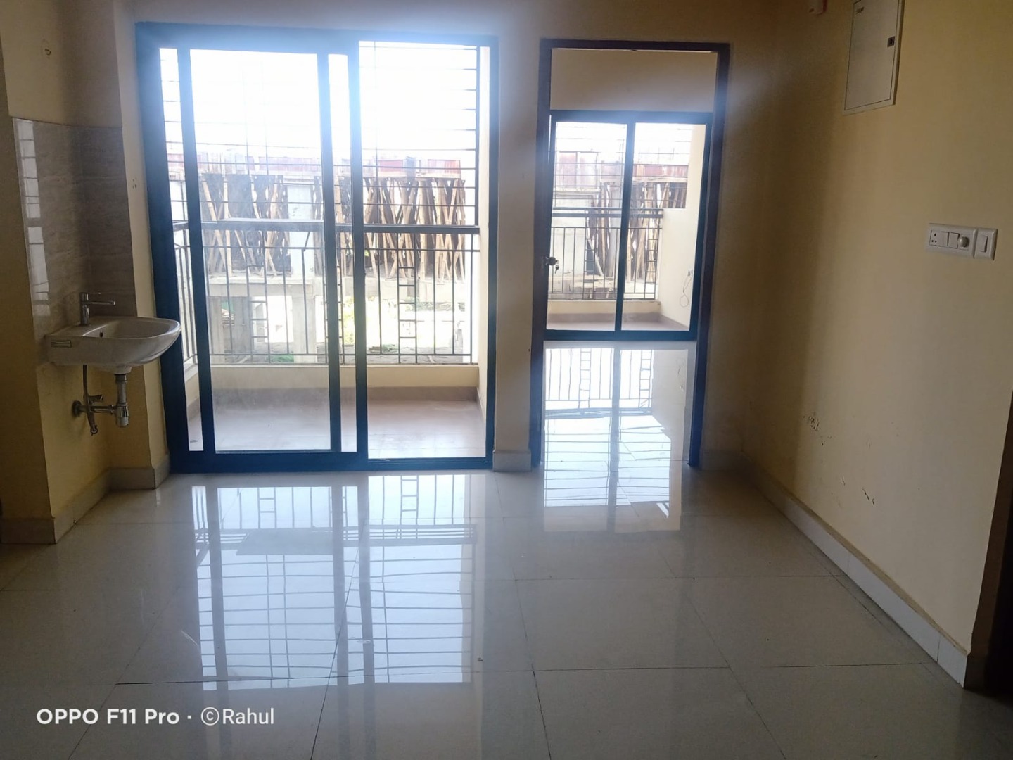 Semi Furnished 3bhk in Kahilipara, Guwahati, Assam, India for Rent